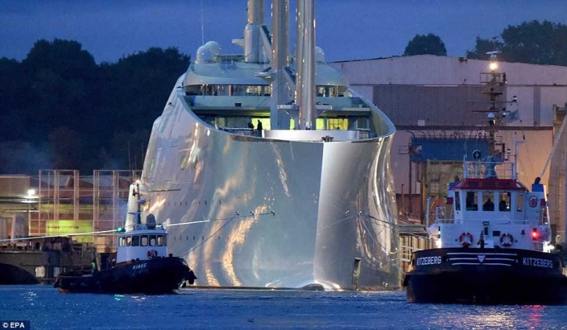 The largest sailing yacht in the world of billionaire Melnichenko for $400 million The largest sailing yacht in the world of billionaire Melnichenko for $400 million