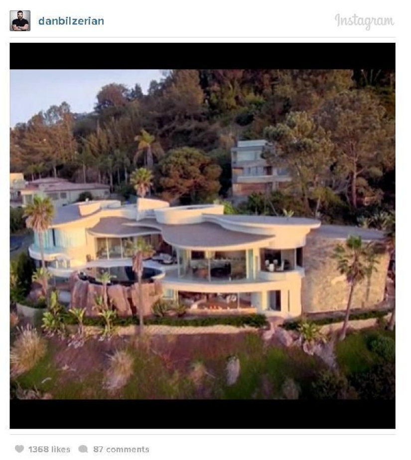 The life of a playboy, millionaire and poker star on Instagram The life of a playboy, millionaire and poker star on Instagram