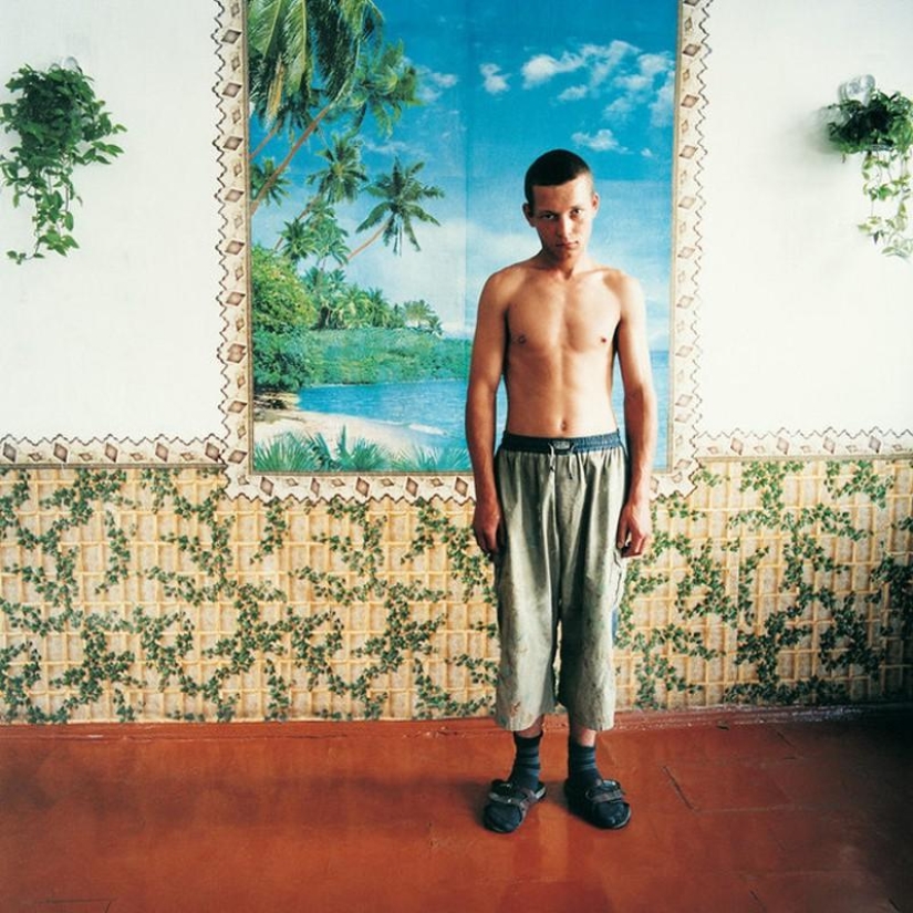 The life of prisoners in the lens of Michal Chelbin