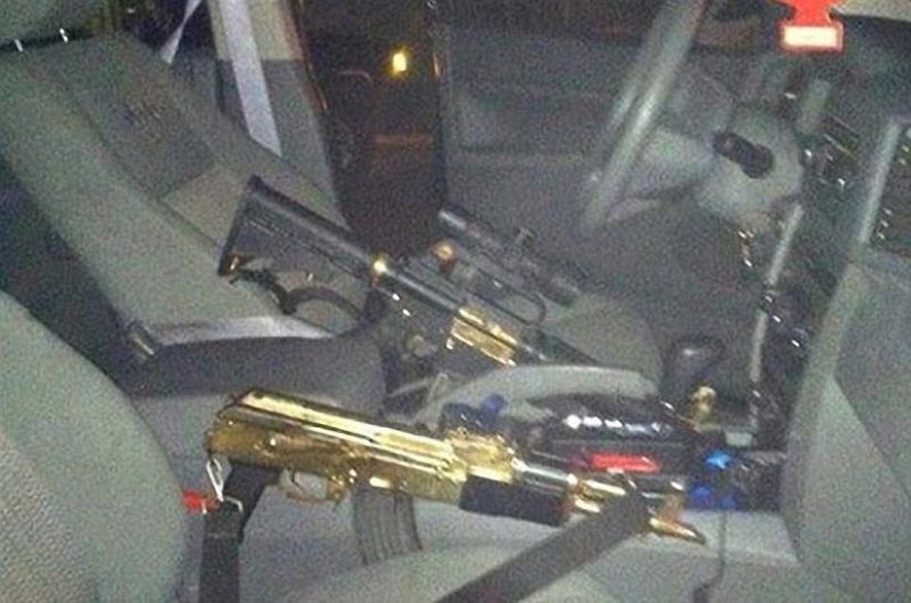 The life of the Mexican drug mafia on Facebook