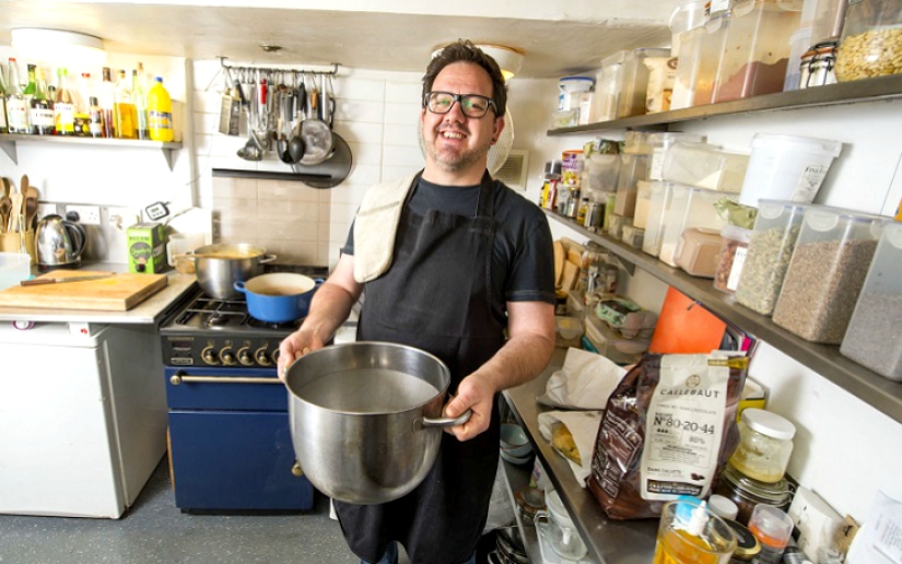 The man turned his living room into a restaurant