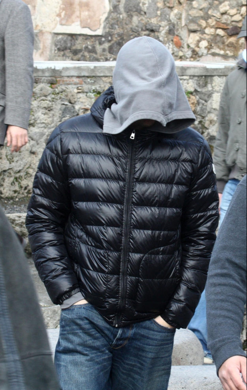 The most "candid" photos of Leo DiCaprio