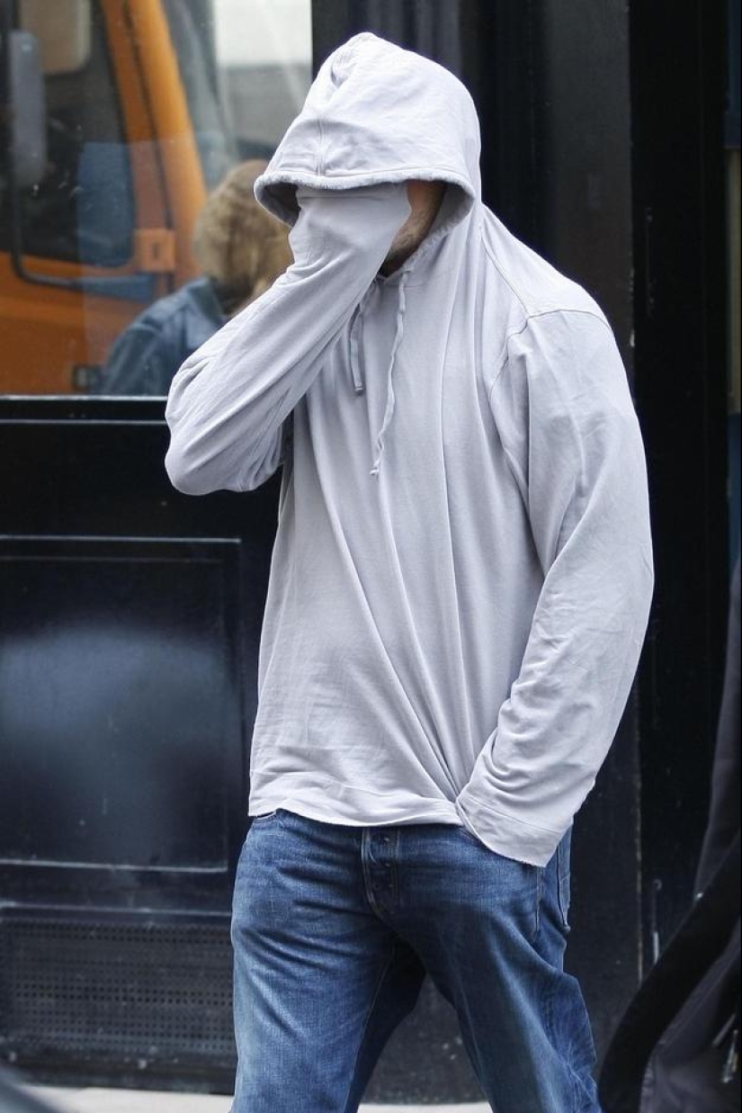 The most "candid" photos of Leo DiCaprio