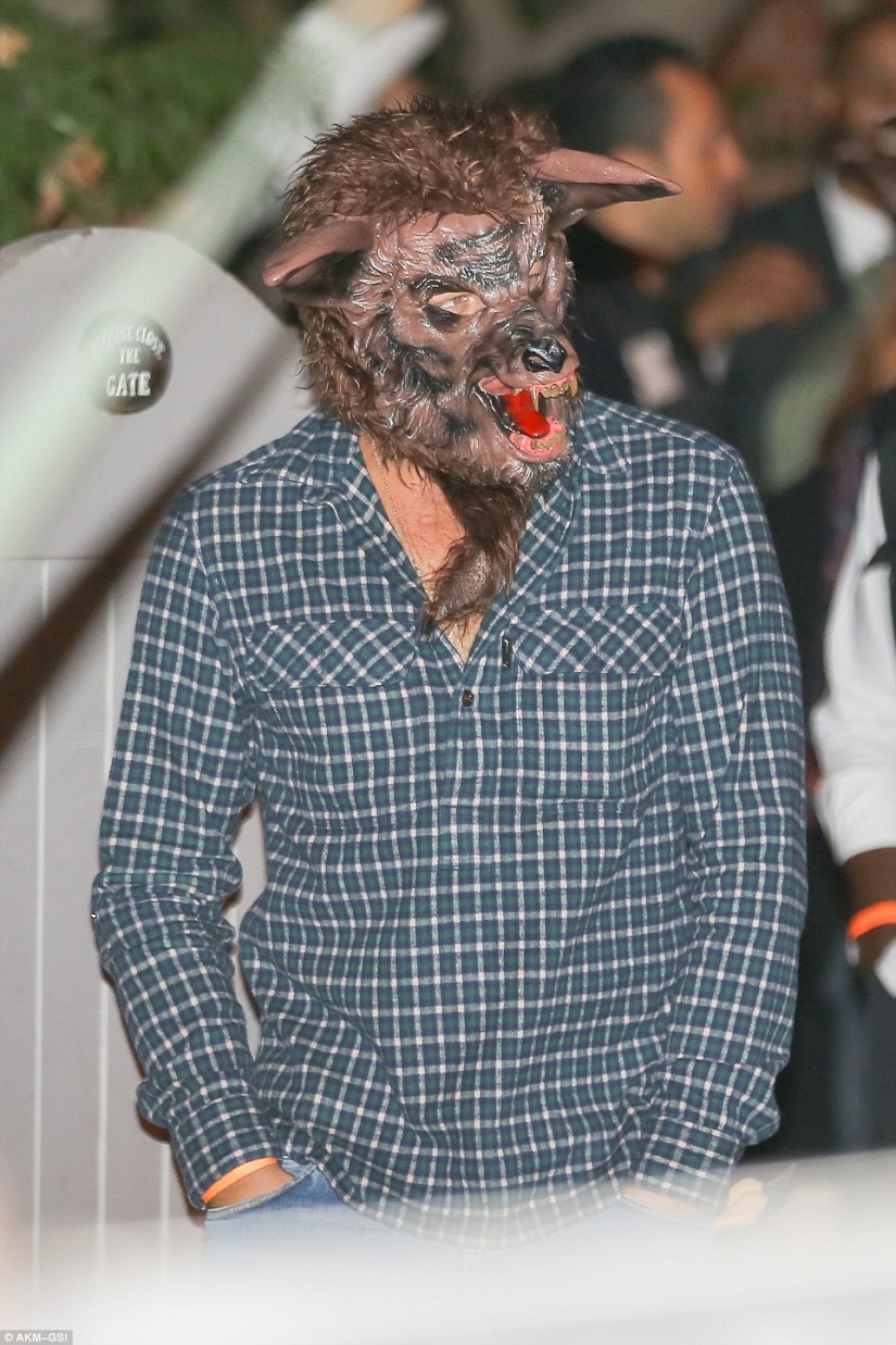The Most daring Celebrity costumes at Halloween parties The Most daring Celebrity costumes at Halloween parties
