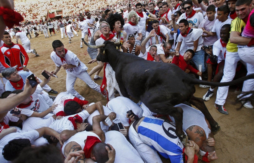 The most emotional footage of the Spanish festival San Fermin 2013