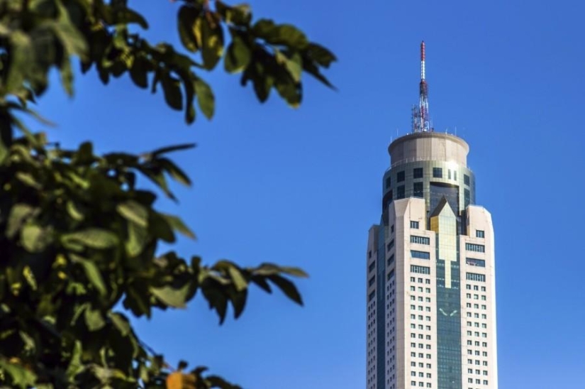 The most impressive viewing platforms in the world The most impressive viewing platforms in the world