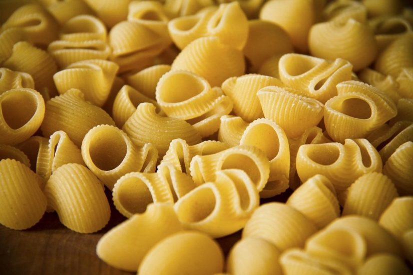 The most popular Italian pasta The most popular Italian pasta