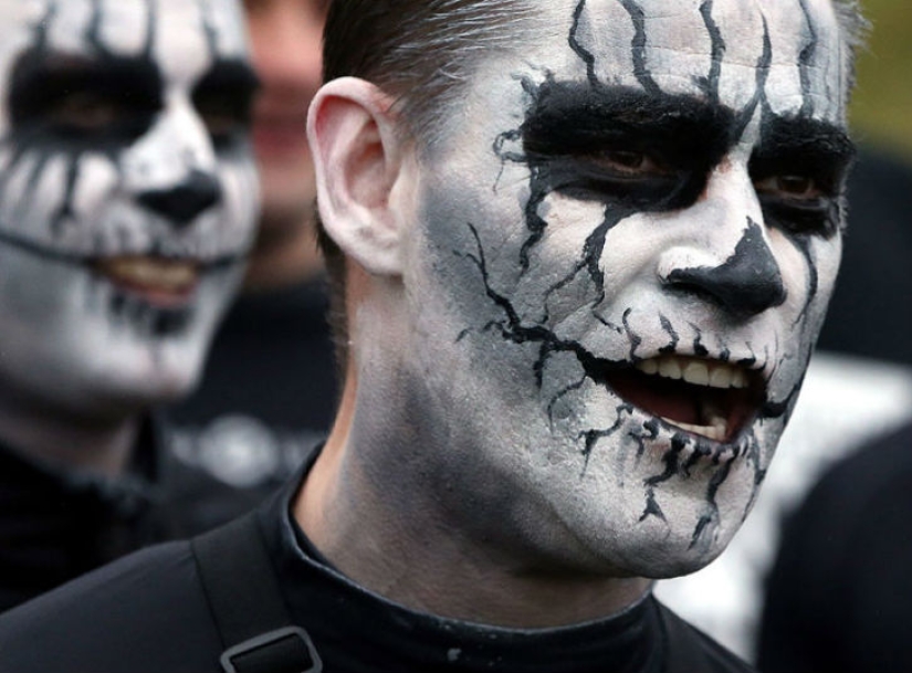 The most severe and life-threatening Tough Guy 2016 competitions The most severe and life-threatening Tough Guy 2016 competitions