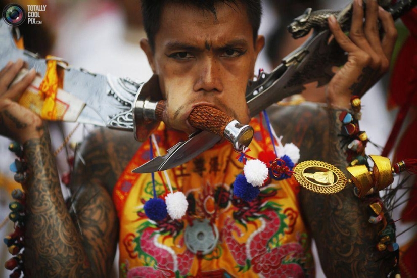 The most shocking photos from the Vegetarian Festival