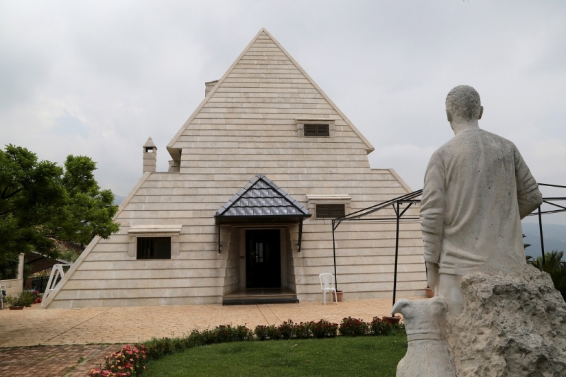 The most unusual houses in the world The most unusual houses in the world