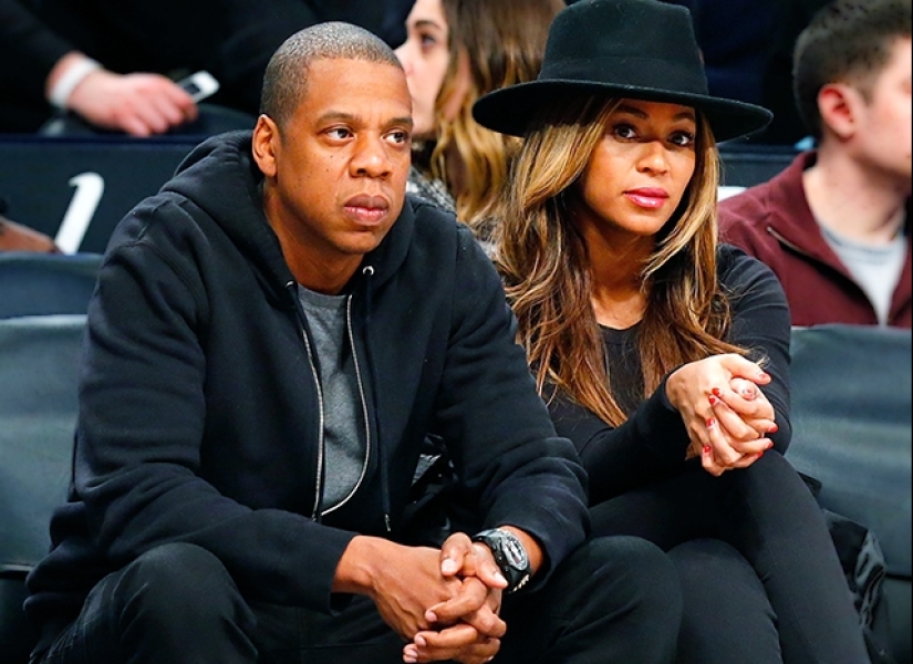 The most unusual items in the marriage contracts of the stars