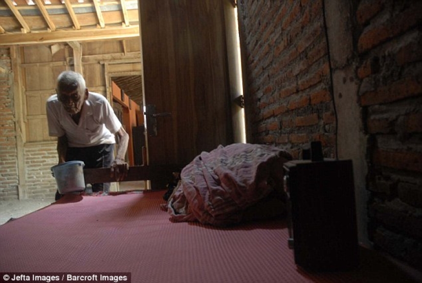 The oldest person in the world, who is 145 years old, lives in Indonesia
