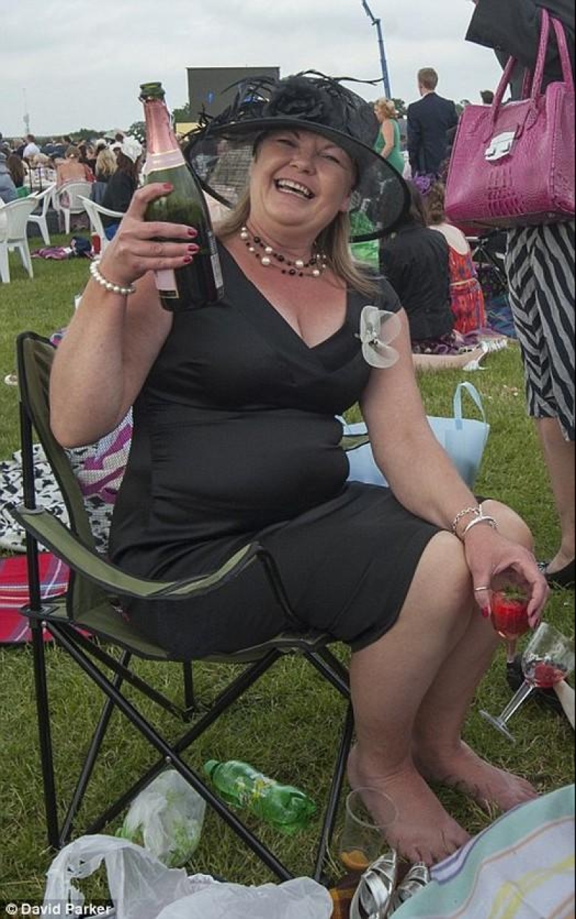 The other side of Ascot racing