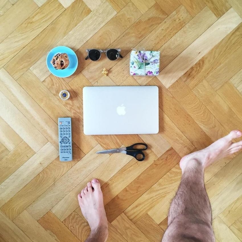 The problems of Instagram stars: vegan pastries are tasteless, and it's cold in pants with doorways