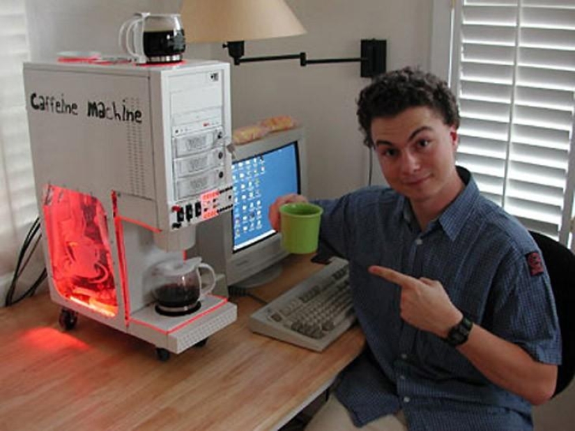 The second life of computers or the reincarnation of technology The second life of computers or the reincarnation of technology