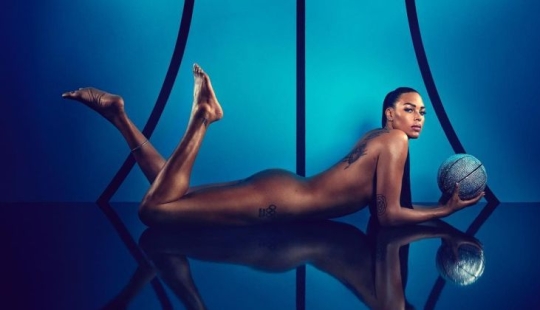 The six-foot basketball player Elizabeth Kambic shared candid snapshots