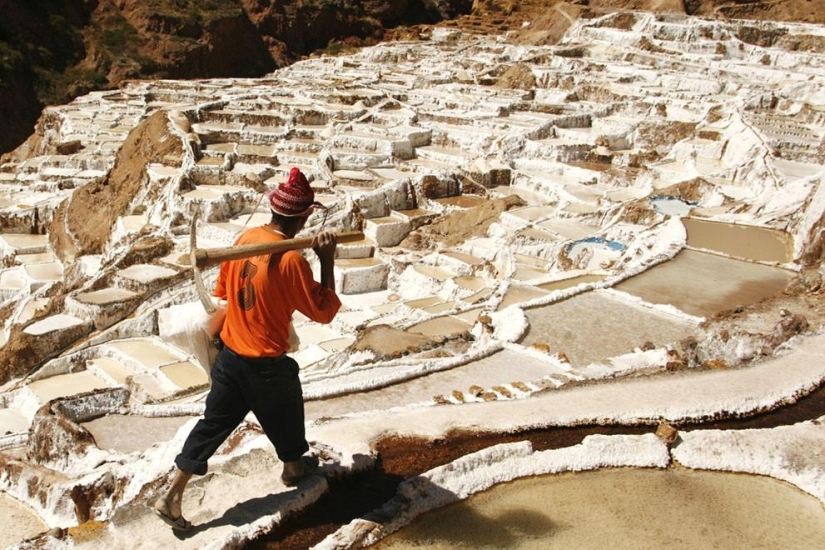 The strange beauty of the salt mines The strange beauty of the salt mines