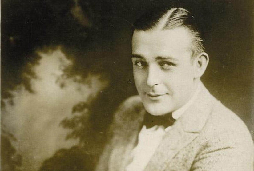 The terrible suffering that movie actors have to go to for success