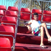 The thief forgot to turn off the automatic sending of photos to the Internet