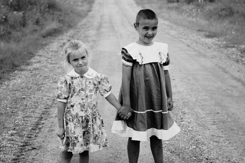 The unbearable lightness of being in a Romanian village