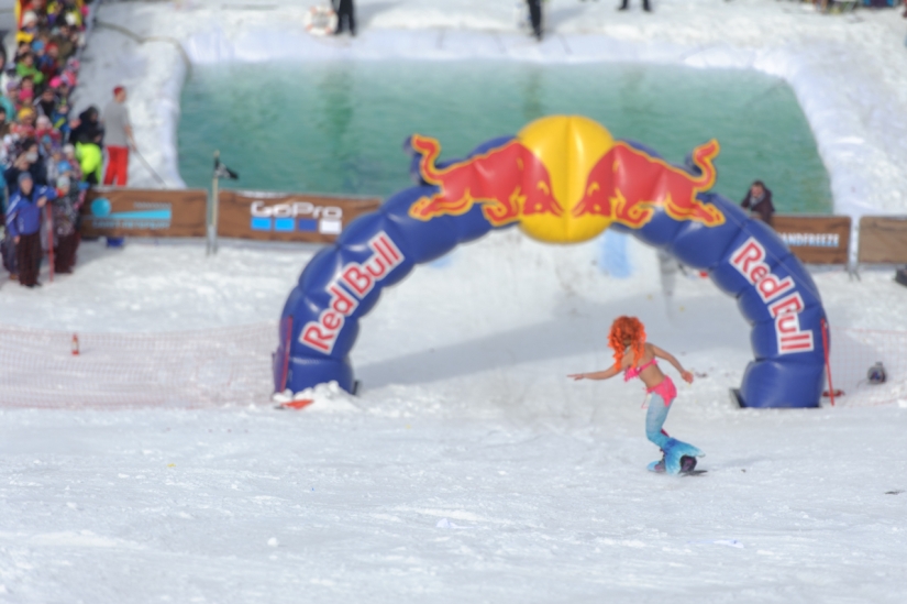 The victory of the "Brutal Boat" at Red Bull Jump & Freeze 2017