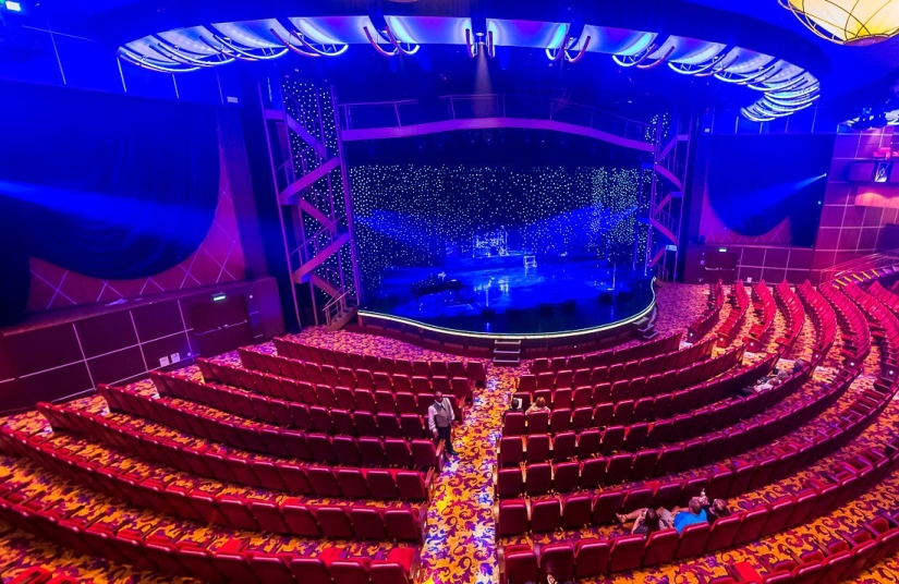 The world's largest cruise ship