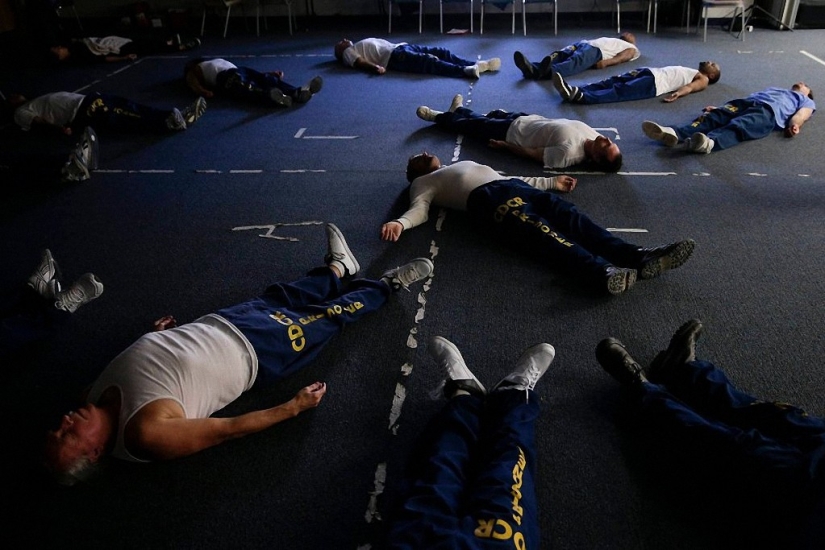 Theater workshop in prison