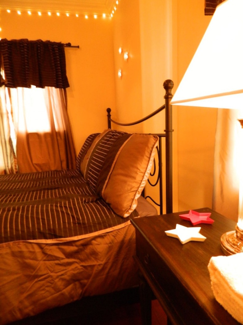 Themed rooms for guests of the house in Los Angeles