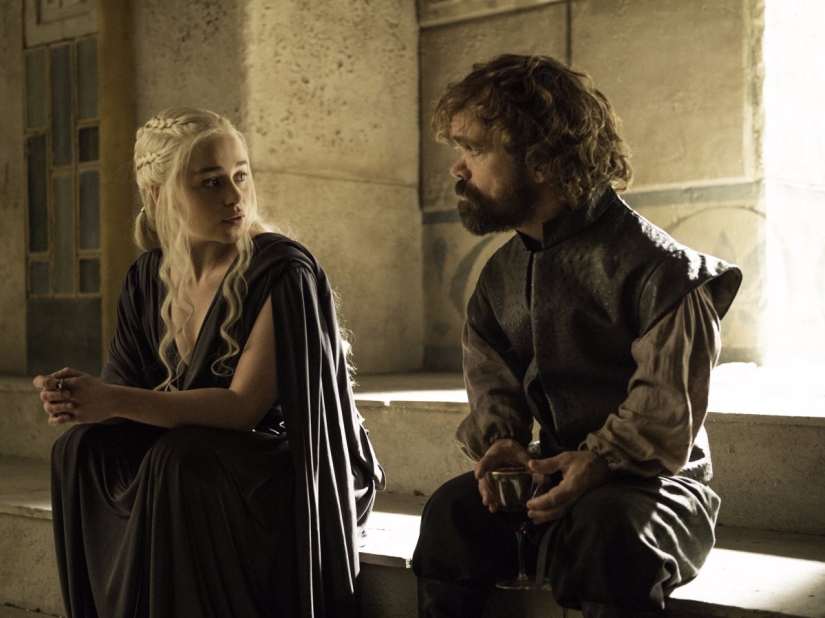 Then and now: how the heroes of "Game of Thrones" have changed since the first season