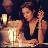 These women are not abandoned! 10 qualities that attract men