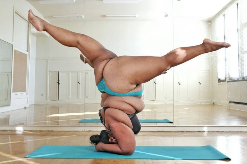 This chubby yogi is the most inspiring person in the world! This chubby yogi is the most inspiring person in the world!