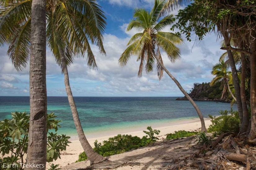 This family sold their house and cars to travel around the world.