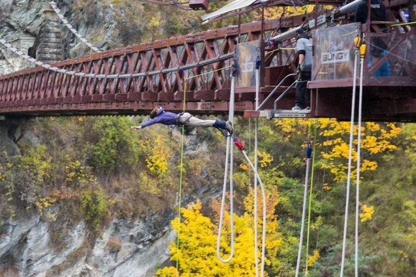 This family sold their house and cars to travel around the world.