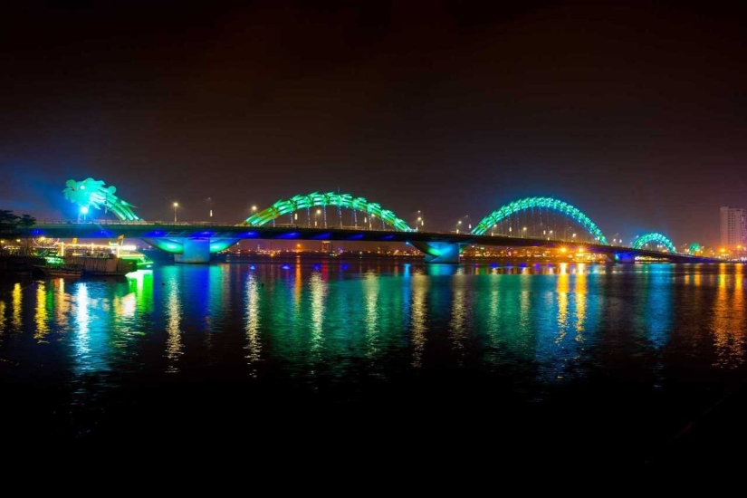 This family sold their house and cars to travel around the world.