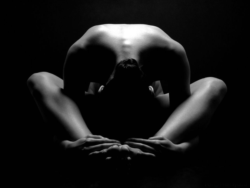 This is a real revolution in erotic photography!