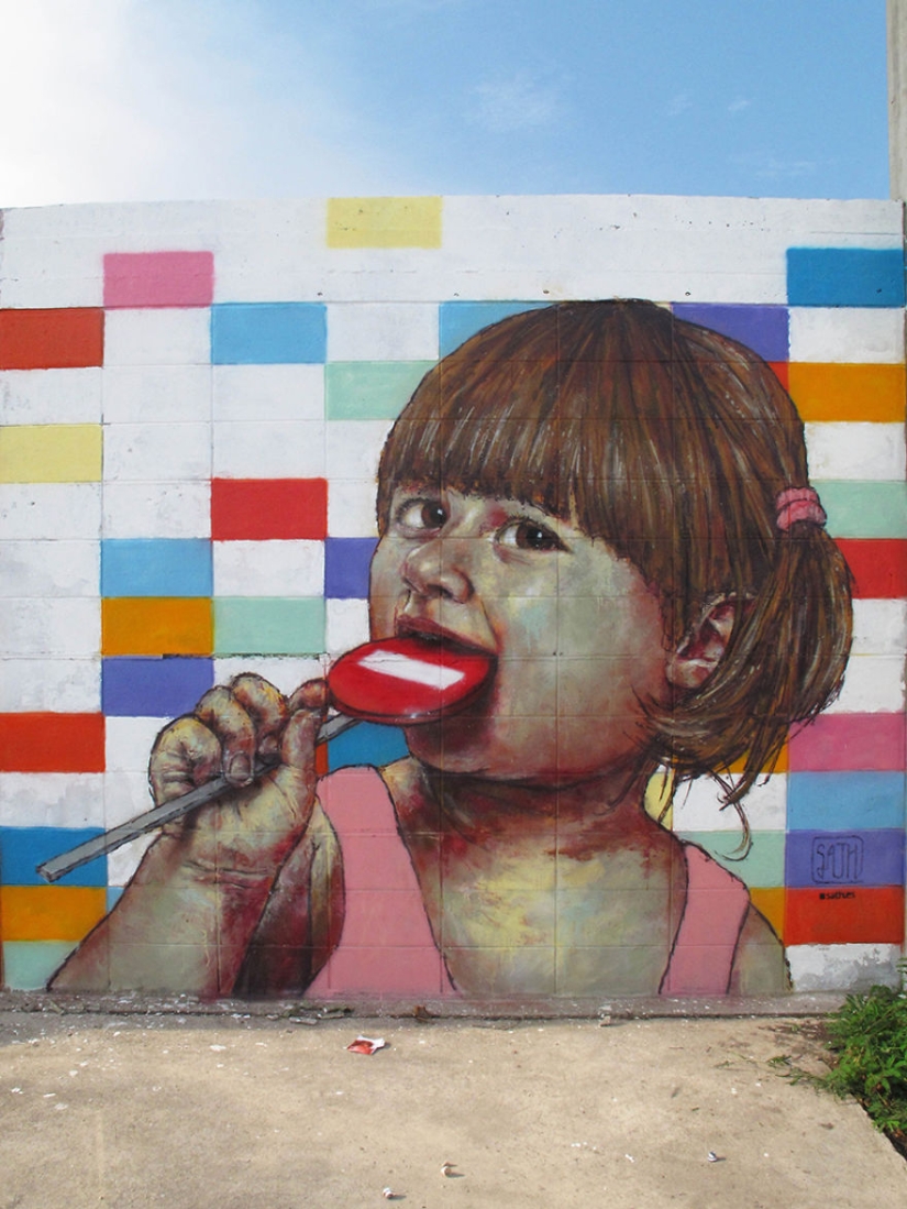 This street art flirts with the environment