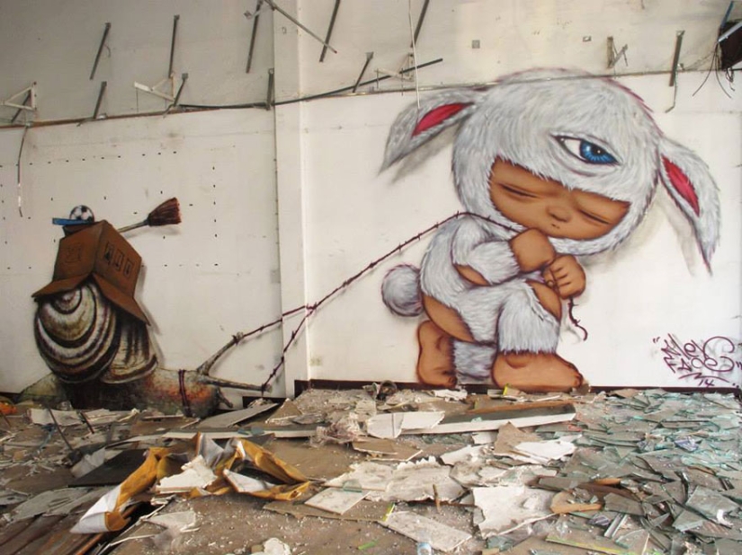 This street art flirts with the environment