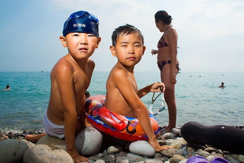 Three most "live" exhibitions within the framework of the festival "Fashion and style in photography"