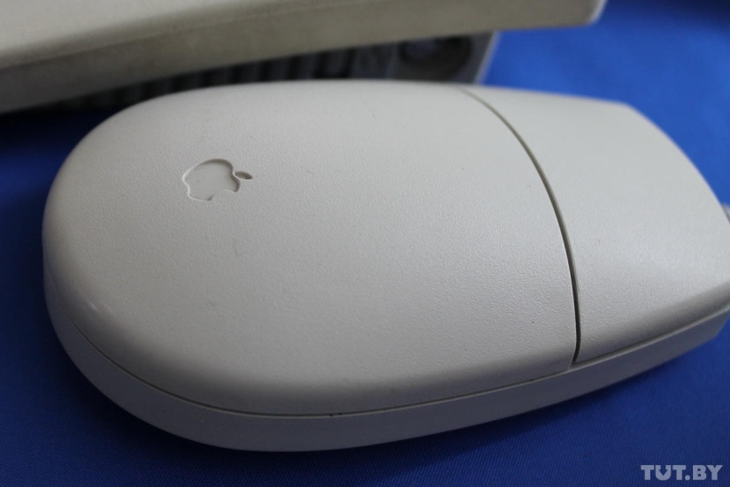 Tocamos y lloramos: una exposición de computadoras viejas