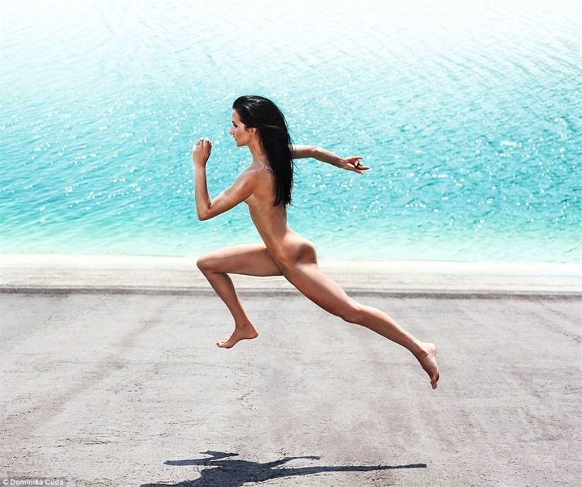 Toda la belleza del cuerpo humano en el calendario solidario - 2016