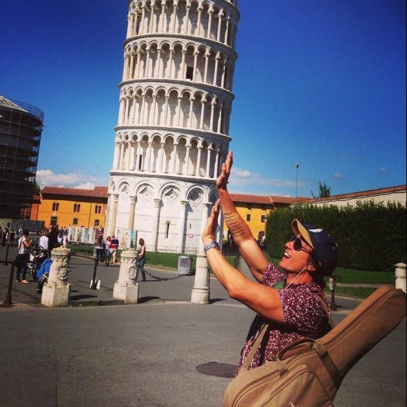 Todos los turistas lo hacen.