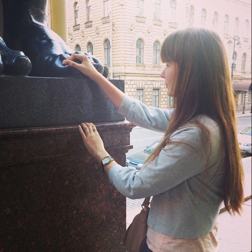 Todos los turistas lo hacen.