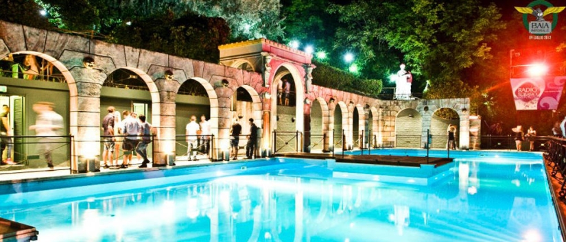 Top 10 most famous discos in the world