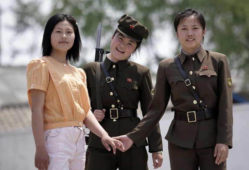 Top Secret daily life of the North Korean Army Top Secret daily life of the North Korean Army