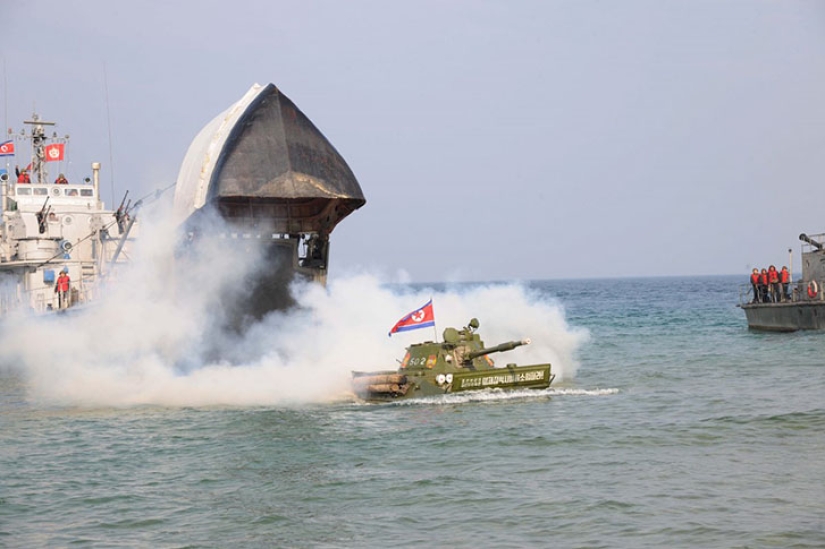 Top Secret daily life of the North Korean Army Top Secret daily life of the North Korean Army