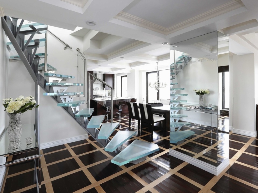 Tour of Frank Sinatra's apartment in New York