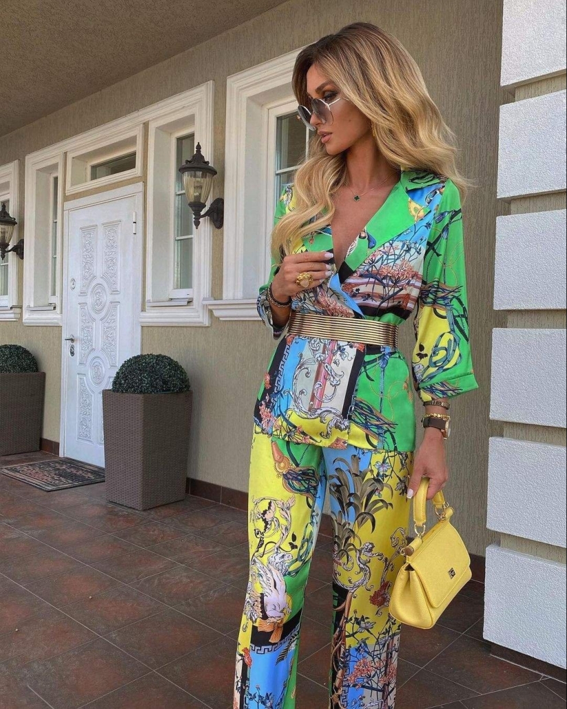 Trajes de mujer con estilo para el verano de 2023 para las más sofisticadas