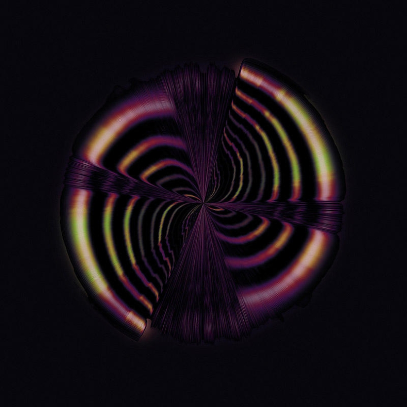 Translation of animal sounds into hypnotic images