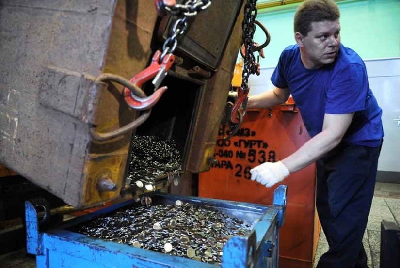 Transportador de dinero: cómo se organiza la producción en Goznak Transportador de dinero: cómo se organiza la producción en Goznak