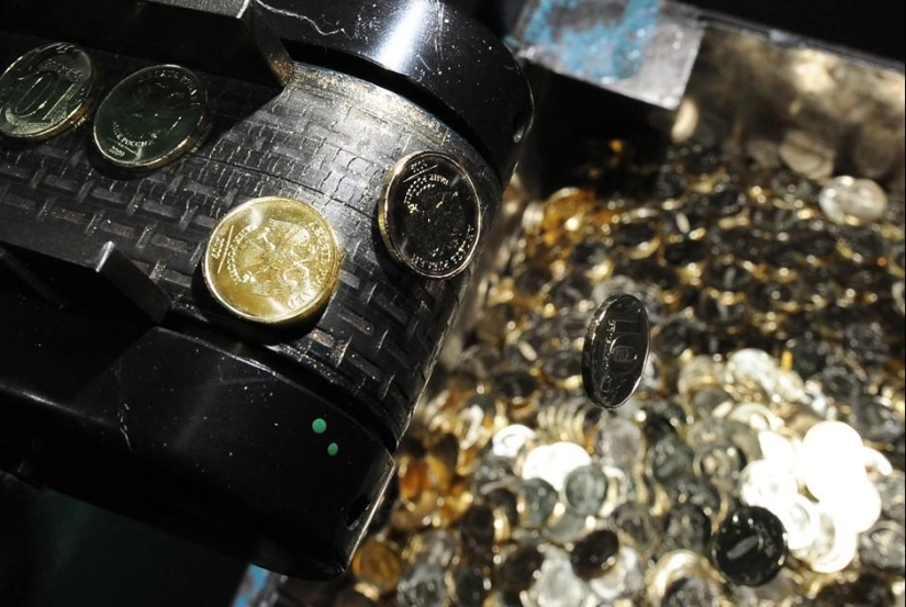 Transportador de dinero: cómo se organiza la producción en Goznak Transportador de dinero: cómo se organiza la producción en Goznak